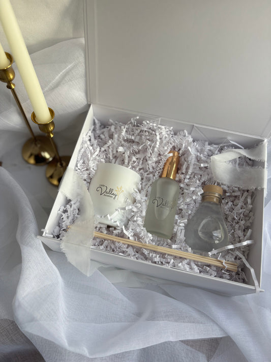 The White Christmas Gift Box