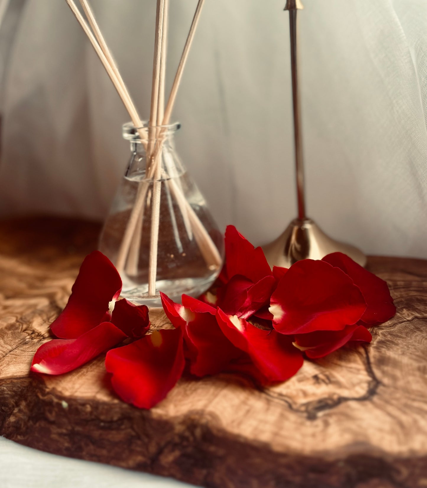 Velvet Rose & Oud reed diffuser