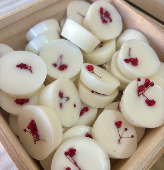 Wild rhubarb wax melts