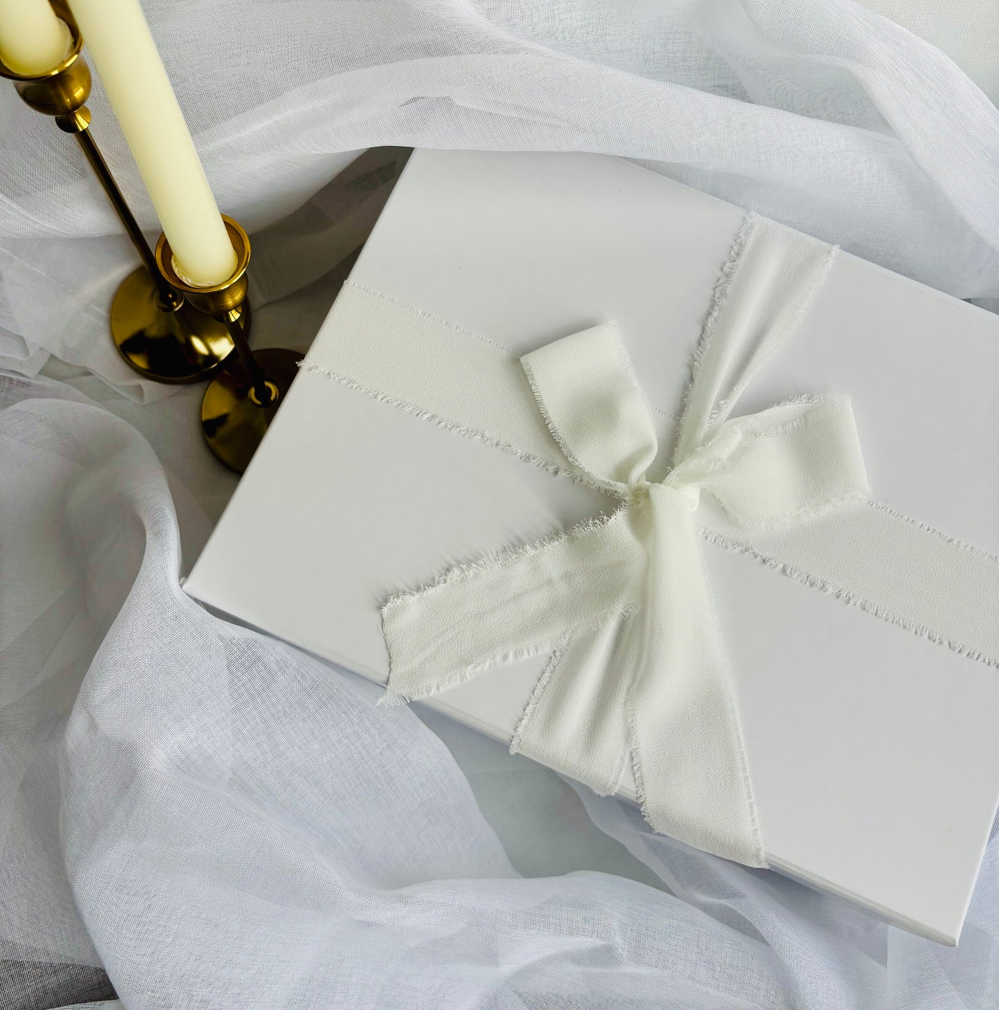 The White Christmas Gift Box